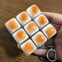 2026 新款 - 1 个 KADA 原味焦糖面包挤压减压玩具，背包挂件，办公室手指玩具，生日、男士、女士、复活节、节日、情人节的完美礼物 - 彩色 - 查看 8