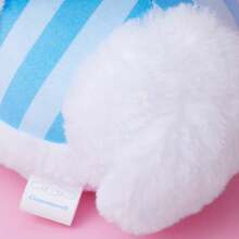 Miniso 1个三丽鸥肉桂狗系列快乐坐姿#11毛绒娃娃，短毛绒面料+3D柠檬装饰，蓝白条纹服装+粉色蝴蝶结细节，柔软填充，家居装饰/床头装饰/女孩礼物毛绒娃娃 - 彩色 - 查看 5