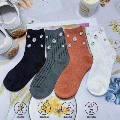 1/2/4 đôi tất nữ đính đá lấp lánh dài đến bắp chân, dễ thương và thoáng khí, giản dị và đa năng, thoải mái và bền, thời trang và dễ phối đồ, phù hợp cho mùa xuân và mùa hè, thiết kế nhẹ, món quà lý tưởng cho phụ nữ, cũng hoàn hảo cho Ngày Valentine, Ngày của Mẹ, Ngày Quốc tế Phụ nữ và Giáng sinh.