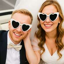 1pc Heart-Shaped Decorative Glasses, Suitable For Valentine's Day, Weddings, Birthdays, Beach Trips, Daily Use, Unique Small Gift, Party/Gathering Supplies, Groomsman/Bridesmaid, Photography Props, Summer Beach/Pool Party Favor, Valentine's Day Small Gift - White - View 4