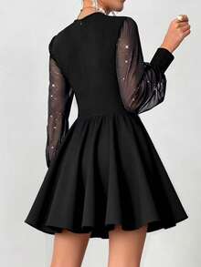 女士纯色交叉V领灯笼袖优雅连衣裙