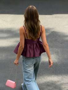 2026 Spring/Summer New Sexy Backless Square Neck Dopamine Purple Ruffle Trim Camisole Top, Holiday Outfit, Summer Vacation Wear, Music Festival Attire, Concert Outfit, Birthday Outfit, Date Night Set, Beach Resort Style, Street Fashion - Purplish-red - View 3