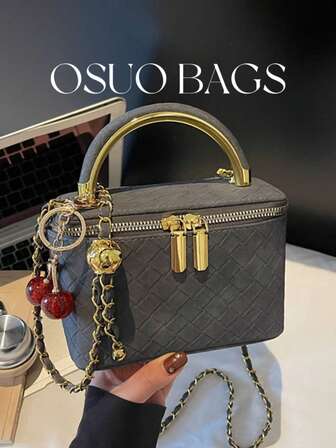 1pc Mini Quilted Diamond Pattern Handbag, Fashionable PU Material Chain Shoulder Crossbody Bag With Zipper Closure, Stylish Small Square Bag For Commuting, Comes With Pendant