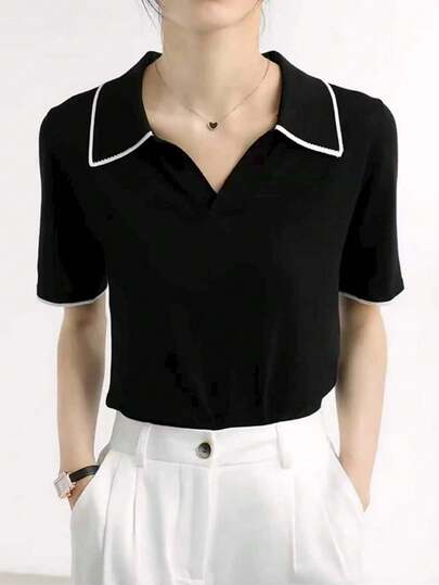 Blusa de punto de cuello polo con bloques de color y cuello en V de manga corta para mujer, romántica y elegante, adecuada para la moda diaria, el estilo casual de negocios, el trayecto a la oficina, suéter de punto de estilo retro negro de verano