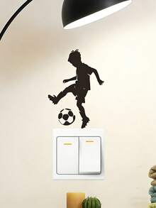 1 件装时尚运动主题足球男孩剪影墙贴，半哑光表面，自粘 PVC 足球运动员剪影贴纸，适用于装饰客厅、卧室、走廊，采用乙烯基材料制成