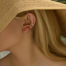 优雅可爱的红色心形耳环，高端大气，适合约会、送礼和日常佩戴。 - 紅色 - 查看 3