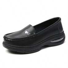 Zapatos de enfermera para mujer, zapatos blancos pequeños sin cordones, zapatos minimalistas de unicolor para caminar al aire libre para damas, suela de amortiguación de aire ultraligera, antideslizante, cómodos para uso prolongado, zapatos para trabajo médico/de enfermería, tenis casuales, planos - Negro - Ver 5