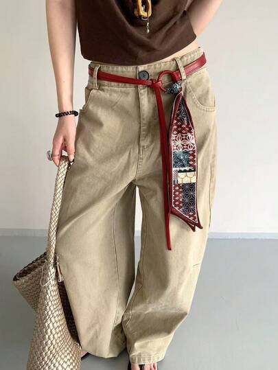 1条复古朋克嘻哈几何图案腰带 - 红黑撞色搭配白色花卉图案，可调节搭扣，适合搭配牛仔裤、连衣裙，休闲日常穿着 - 男女皆宜的时尚配饰（可手洗），适合春、夏、秋、冬四季穿着。