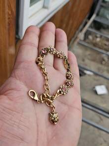 1件优雅时尚女士手链，复古色独特新款首饰