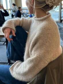 Women's Soft Fuzzy Mock Neck Oversized Long Sleeve Knit Sweater - 卡其色 - 查看 2