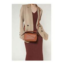 Simple Portable Geometric Bag Autumn And Winter New Versatile Spliced Pebble Crossbody Bag