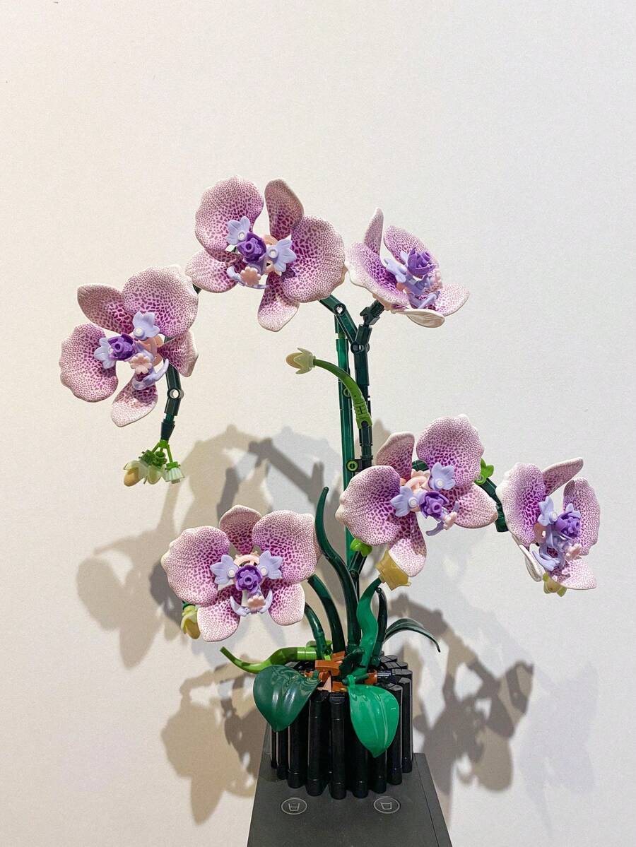 619片紫色兰花积木套装,花瓣关节灵活,可DIY兰花盆栽积木,成人积木套装,适合家居装饰、办公桌装饰、展示架装饰,情人节礼物、生日礼物、新年礼物 - MJ蝴蝶蘭 - 查看 1