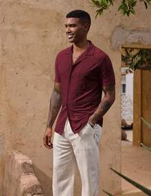 URRU Men's Casual Button Down Shirt Short Sleeve Jacquard Shirt Plaid Vacation Summer Beach Shirts - 酒紅色 - 查看 5