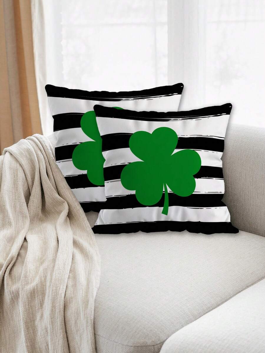 Fețe de pernă cu tematică de Ziua Sfântului Patrick, set de 2 bucăți, bază cu dungi alb-negru, imprimeu cu trifoi verde, față de pernă decorativă ultra moale de 45x45 cm pentru canapea, dormitor, zonă de relaxare - fără inserție - Alb-negru - Vizualizare 1