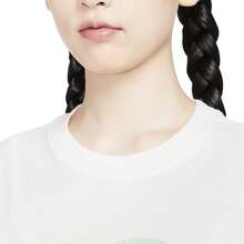 Nike Sportswear Classic Logo Short-Sleeve T-Shirt With Straight Shoulder Sleeve For Sporty And Casual Wear, Suitable For Running And Training - White - View 6