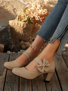Giày Mary Jane cao gót đế dày, quai kép, kiểu dáng ngọt ngào, thoải mái và đa năng, mang đến vẻ ngoài thanh lịch và cá tính cho mùa xuân mới. - Màu Khaki - Xem 4