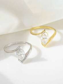 1枚简约S925纯银眼睛形状锆石戒指，适合女性，可用于订婚、约会、晚宴、日常佩戴、节日礼物等场合。