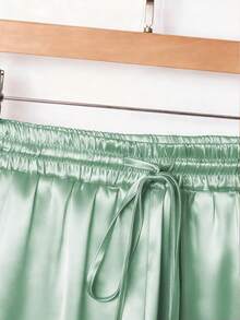 1条纯色梭织抽绳腰裤，适合度假、返校、派对、机场、舞台和音乐会穿着，秋冬季带亮面。 - 薄荷綠 - 查看 4