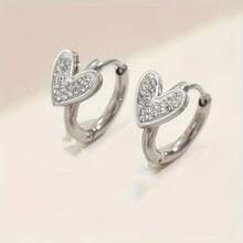 1 Pair Women's Fashion Classic Stainless Steel Heart Shaped Earrings - Heart-shaped Earrings - View 8