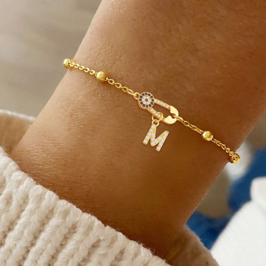 1 件新款经典眼睛别针字母吊坠金色不锈钢珠链手链女款 - 金黃色 - 查看 1