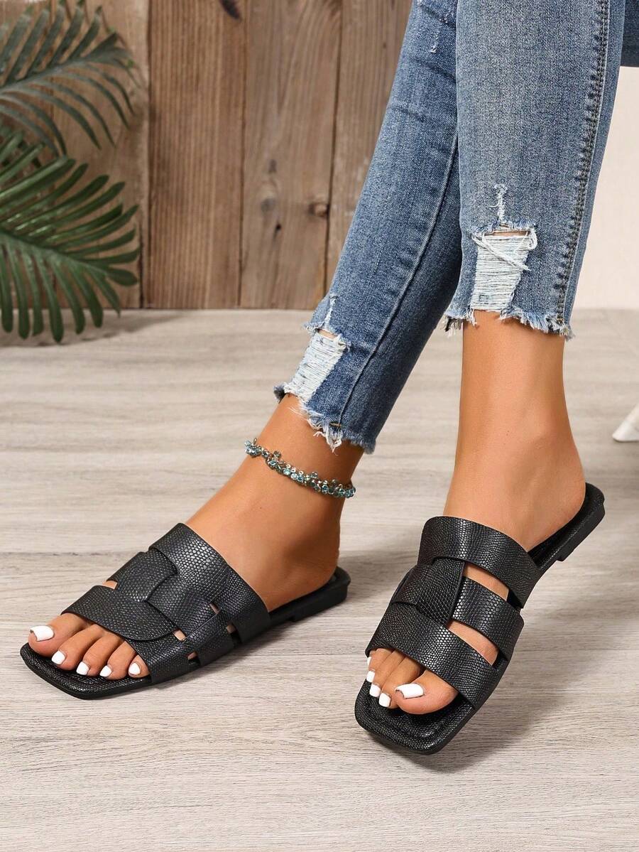 New Spring/Summer Fashion Casual Strap Slide Sandals, Comfortable Flat Heel Round Toe Beach Slippers, Holiday Essential - Black - View 1