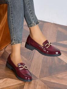 女士厚底乐福鞋，套脚款式 - 酒红色漆面工作鞋，金属扣圆头牛津鞋款莫卡辛鞋 - 酒紅色 - 查看 3