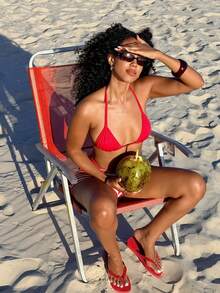 2026春夏新款女士纯色露背吊带性感比基尼上衣，侧边系带三角泳裤套装，钩针编织面料吊带泳衣，适合情人节、海滩度假等场合。 - 紅色 - 查看 8