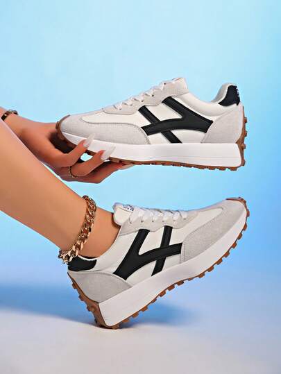 女士休闲厚底运动鞋，经典腰部设计鞋底，舒适支撑，适合日常穿着，四季皆宜，运动鞋，休闲鞋