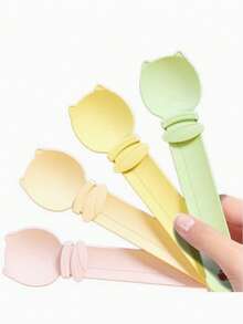 随机颜色宠物猫喂食托盘 - 肉酱勺 - 终极挤压式营养棒液体零食喂食托盘 - 特殊勺式喂食器，猫喂食器，宠物，猫咪宠物，满足感，猫咪用品，猫