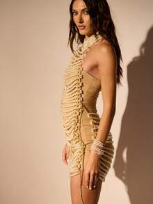 1条优雅精致的珍珠长项链，手工制作，华丽夺目，适合婚礼、派对、酒吧、音乐节等场合。情人节送给女性的礼物。 - 白色 - 查看 3