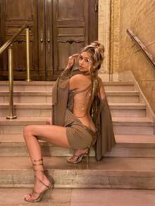 Off-The-Shoulder, Backless Sequins, Loose Bat Sleeves, Halterneck, Hip-Wrapping Dresses, Short Skirts, Party Prom, Dinner Dresses - 棕色 - 查看 7