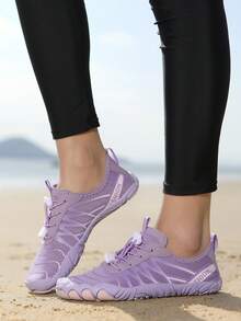 1双女士条纹水鞋，防滑沙滩鞋，轻便软底，适合沙滩、派对、露营、钓鱼、溪流徒步、水上运动等场合。 - 紫色 - 查看 4
