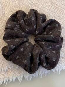 1 Set de Scrunchies de tela suave para mujer (gris oscuro, marrón, beige), lazos de pelo con estampado floral pequeño, accesorios de pelo casuales para peinados de cola de caballo y moño, accesorios de cabeza de otoño/invierno, bandas elásticas para el cabello, gomas para el cabello, cuerda para el cabello - Multicolor - Ver 2