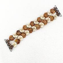 1条枫叶图案弹性表带，兼容苹果手表表带38/40/41/42/44/45/46/49毫米，适用于Ultra系列1-11代，兼容表耳宽度20/22毫米的智能手表，也适用于三星等其他智能手表。装饰您的智能手表 - 腕带 - 情人节礼物 - 时尚表带 - 棕色 - 查看 13