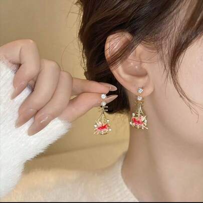 Fashionable Pipa Shaped Vintage Earrings, Elegant And Luxurious Ear Accessories