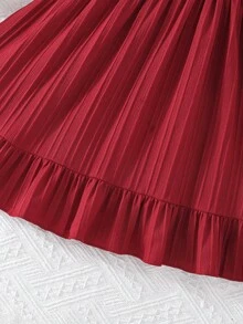 4-7 Years Old Girls Elegant Beaded Cap Sleeve Princess Style Dress - Red - View 6