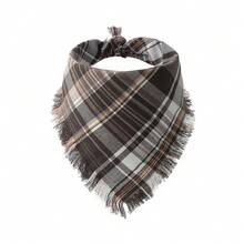 وشاح مثلث للكلاب بتصميم مربعات مع أطراف شرابات، إكسسوارات أزياء للكلاب المتوسطة والكبيرة، لموسم عيد الميلاد والشكر - متعدد الألوان - مشاهدة 16