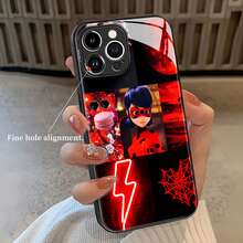 La funda de teléfono con espejo y diseño de coche clásico rojo también funciona como espejo y es compatible con  17,  16 Pro Max,  15 Pro Max,  13 y  12. Fabricada en TPU, ofrece protección contra golpes y caídas. Un regalo perfecto para amantes de los coches, familiares, amigos, ocasiones especiales y celebraciones. - Negro - Ver 4