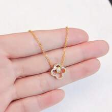 1pc Fully Rhinestoned Four-Leaf Clover Necklace, Hollow Clover Pendant Delicate Choker Necklace, Versatile High-End Women's Necklace For Daily Wear - Four-leaf Clover Necklace - View 2