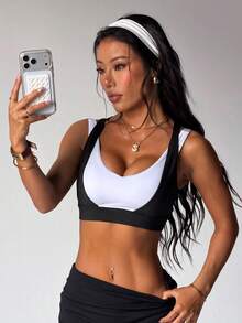 Women's Fashion Black & White Removable Padded Criss-Cross Back Sports Knit Bra - Black and White - View 5