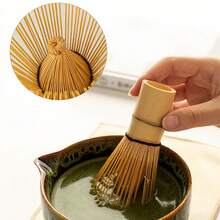 5件套陶瓷抹茶碗套装，釉面开片，中东及日式抹茶入门套装，适合初学者，高温烧制，触感舒适，釉面光滑，简约设计。套装包含陶瓷抹茶碗、抹茶筅、抹茶筛、抹茶勺，手工天然竹制，抹茶冲泡套装，送给男友、女友、家人、朋友、同事的理想礼物，适用于办公室、家庭、茶室等场所，高档茶具礼盒。 - 彩色 - 查看 5