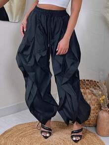 GLOURI Women's Ruffled Wide-Leg Pants - Elastic Waist With Drawstring & Voluminous Layered Detail | Relaxed Bold Fit For Daily Outings, Weekend Hangouts & Casual Street Styling ( Silhouette & Comfortable Wear) For Effortlessly Chic Looks - 黑色 - 查看 2