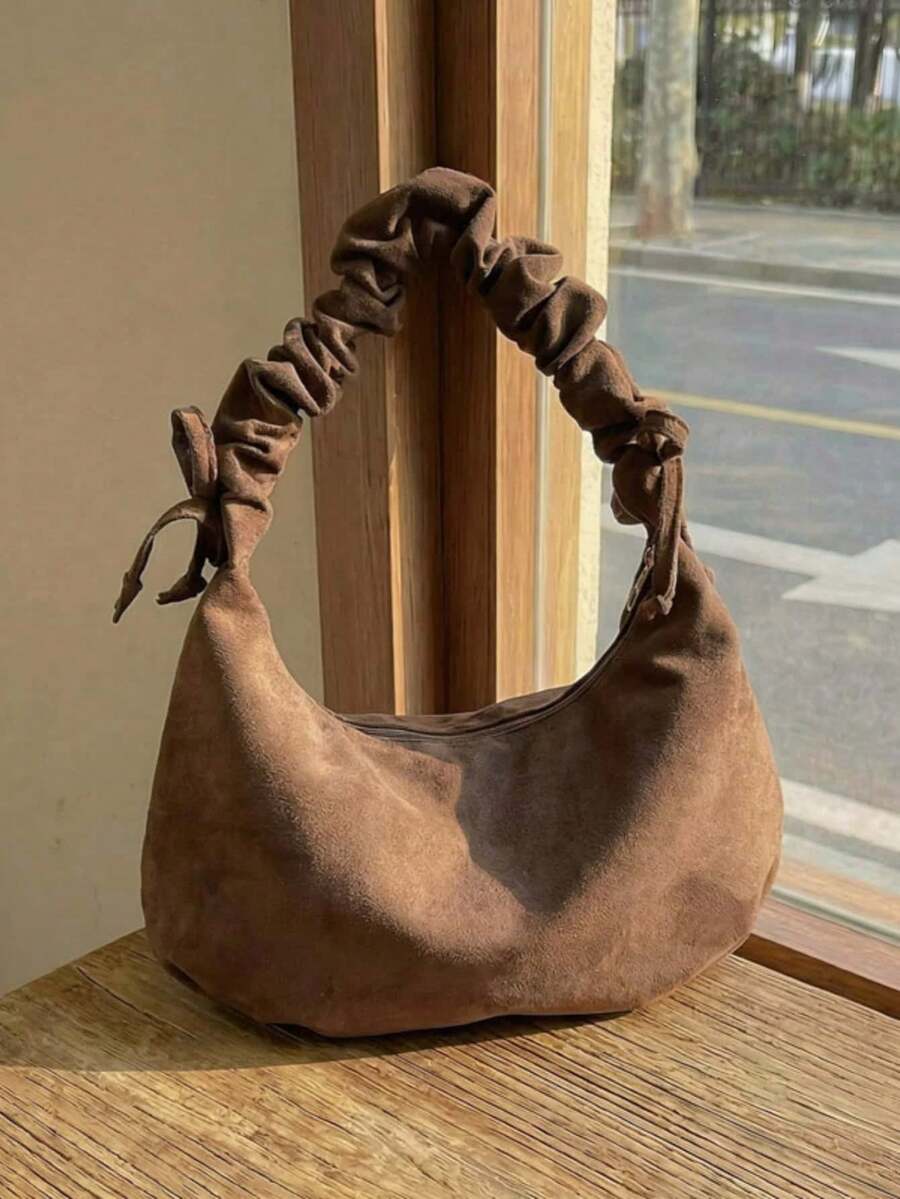 时尚百搭的抽绳褶皱包，新月形包，独特设计，天鹅绒面料，复古斜挎包