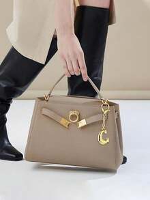 Un colgante de llavero con forma de globo de aire, con forma de burbuja a la moda, equipado con ganchos de equipaje etiquetados con las 26 letras del alfabeto inglés de la A a la Z. - Multicolor - Ver 7