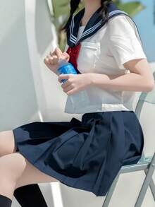 1件校园风角色扮演服装，短袖经典水手服JK套装，配领结，适合毕业照、化妆、舞会、下午茶、约会、派对、情人节等场合。 - 彩色 - 查看 9