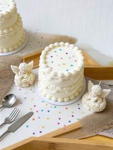 1支112克玫瑰天使香氛大豆蜡烛，采用天然大豆蜡和烛芯手工制作，燃烧时间10-12小时，适用于婚礼、新生儿派对、母亲节、情人节、生日庆典等场合，象征着爱与永恒的守护 - 彩色 - 查看 4