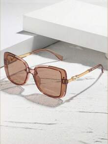 SHEIN BAE 1 par de gafas de sol elegantes y de gran tamaño con decoración de perlas para mujeres y hombres, adecuadas para uso diario, salidas familiares, viajes, atuendos de vacaciones, deportes, conducción, playa, festivales de música, ropa casual, accesorios de verano, vacaciones, golf, senderismo, atuendo elegante, estilo callejero, deportes, fiestas - te con champaña - Ver 2