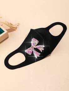 1个可爱优雅的彩色糖果、亮片、水钻、蝴蝶装饰儿童口罩，适合日常佩戴、户外活动、学校、派对、母亲节、情人节、舞会等场合，是女孩的时尚配饰（颜色随机）