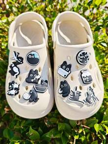 13pcs Black & White Cat Series DIY Fashion Hole Punch Sandal Accessories, Cute Cartoon Series Shoe Decorations Suitable For Clogs, Sandals, Shoe Decor Accessories, Great For Birthday Gifts And Party Favors - Black and White - View 8