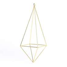 几何金属花架 - 现代花园吊篮，空气凤梨盆架，墙面装饰 - 艺术装饰几何金属吊篮 - 轻巧波西米亚风敞口设计，适合空气凤梨和多肉植物，不对称造型，经久耐用，室内/室外装饰架篮，户外吊盆，现代工艺品，室内植物装饰 - 金色 - 查看 11